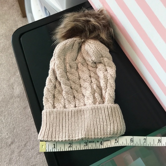 πHost Pickπ βοΈ Beanie and Scarf βοΈ - Picture 6 of 6